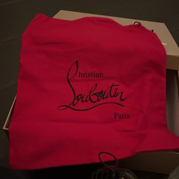 Christian Louboutin very original shoe - Picture 12 of 12